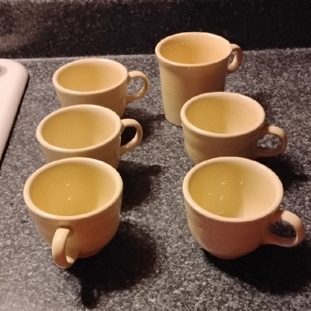Fiesta Yellow Mug Set
